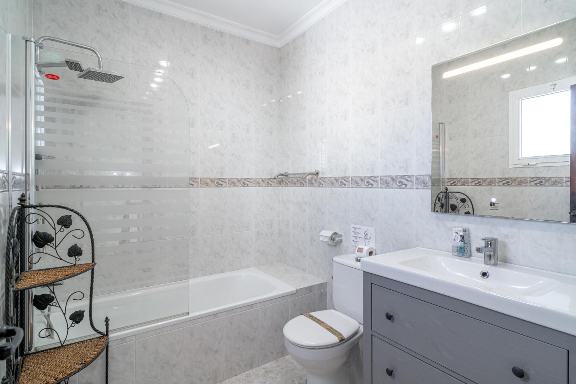 Villa Caritas Punta Lara Casasol Nerja Buitenkant foto